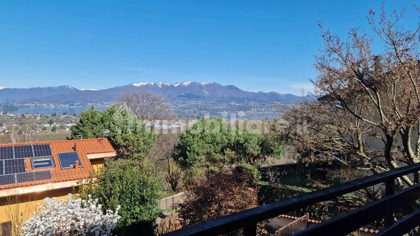 Villa in vendita a Bodio Lomnago