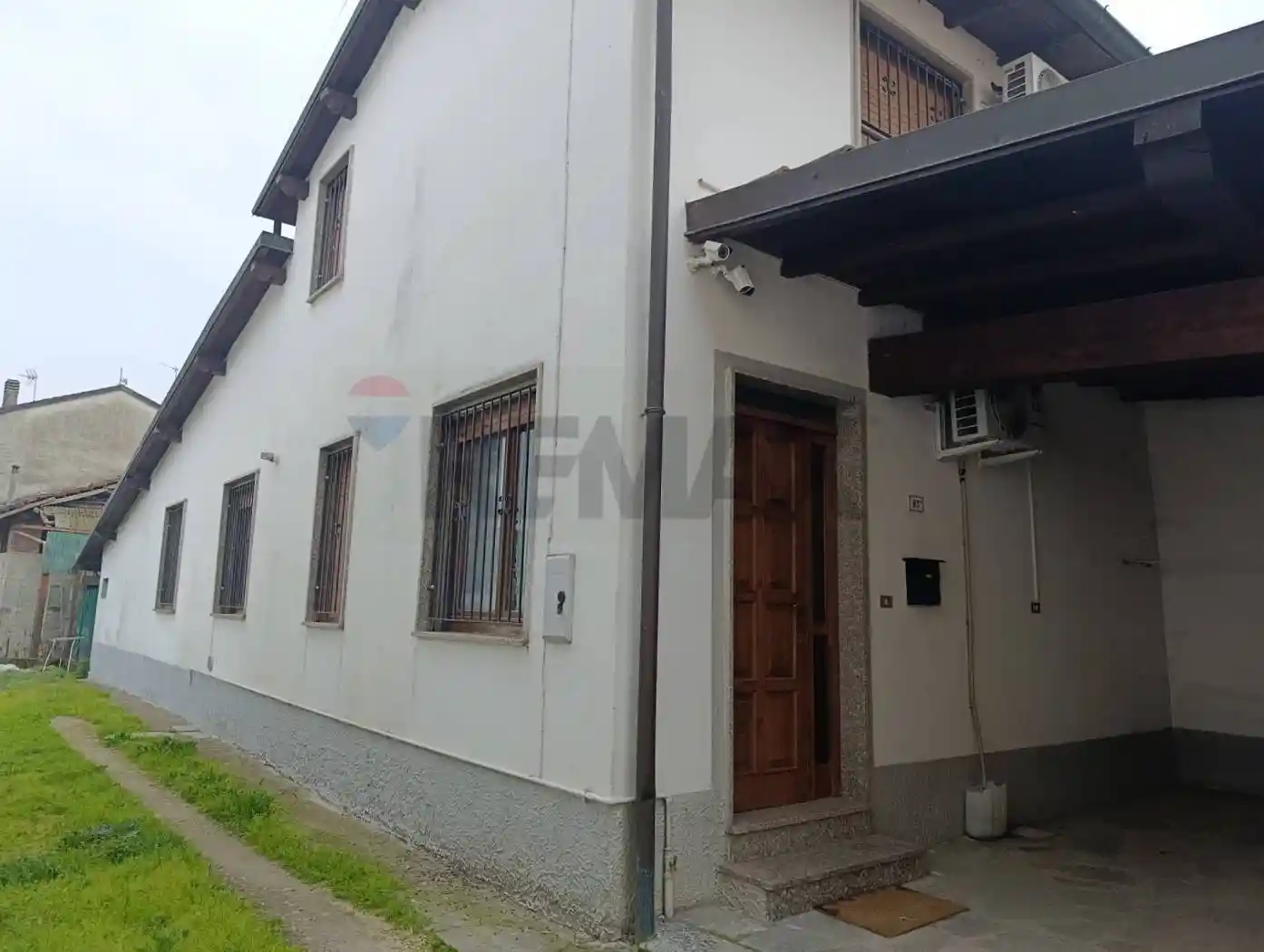 Casa indipendente in vendita a Portalbera