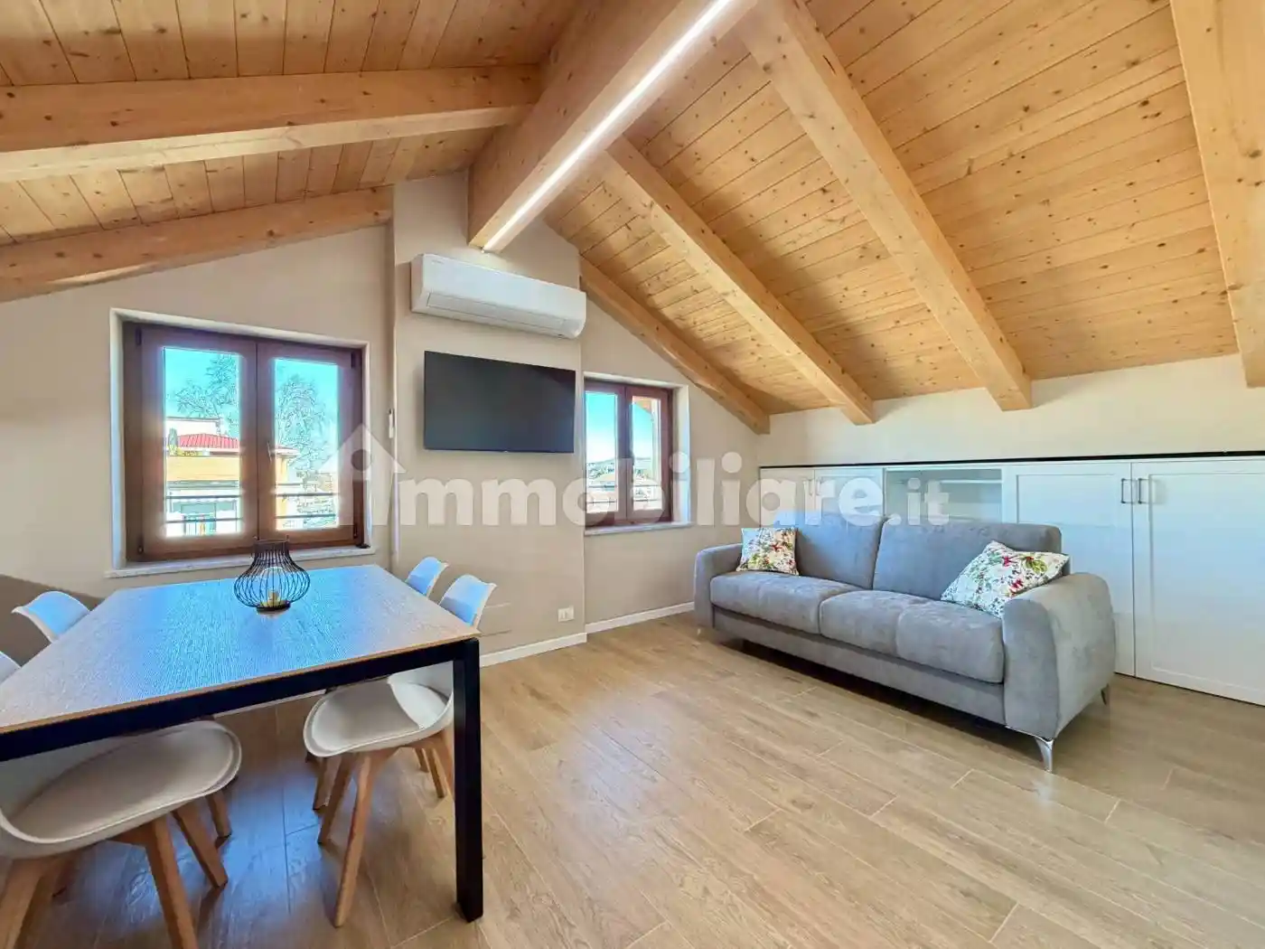 Attico - Mansarda in affitto a Alba