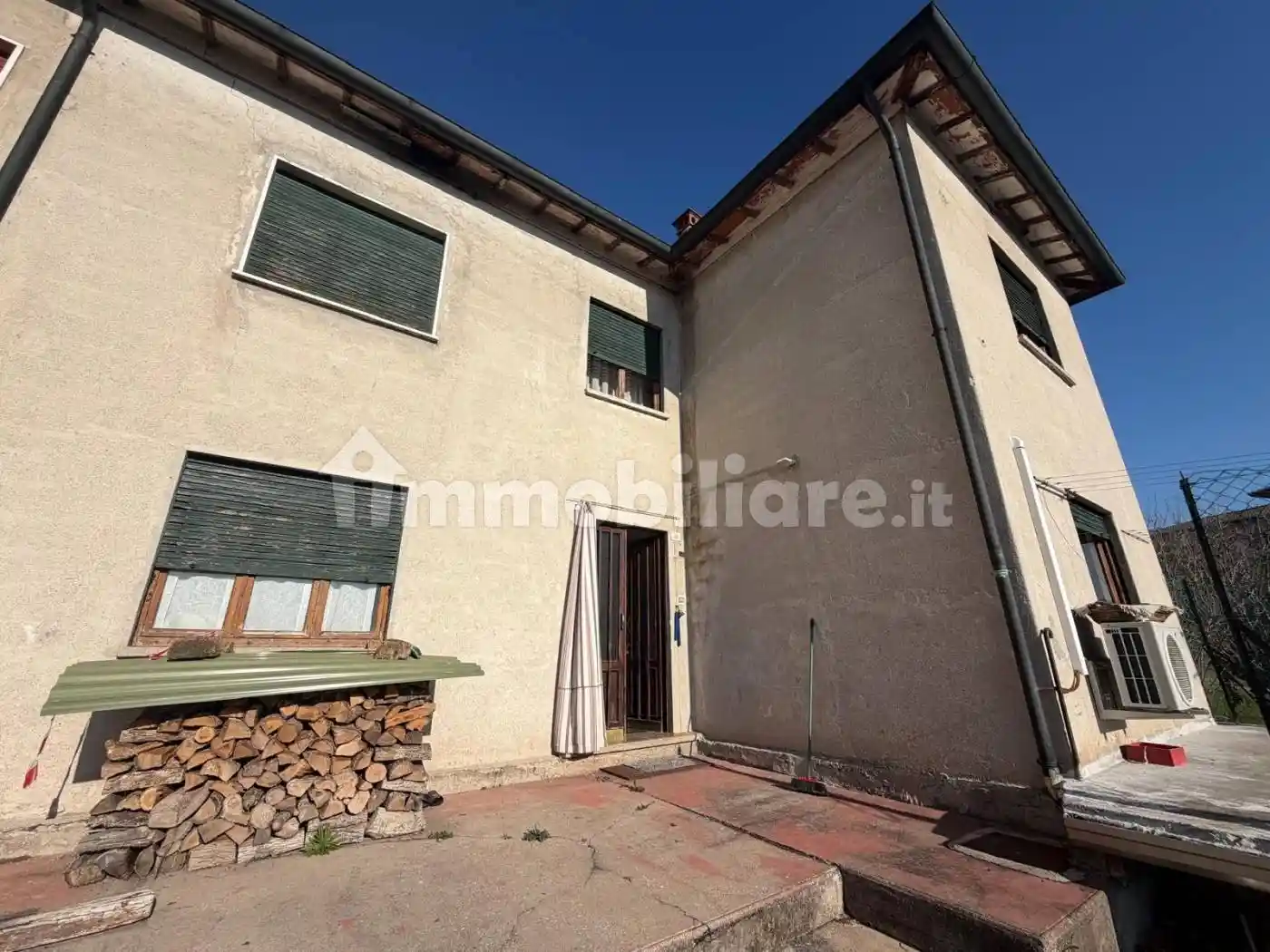 Casa indipendente in vendita a Montorso Vicentino