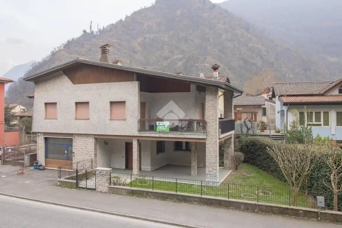 Villa in vendita a Gardone Val Trompia