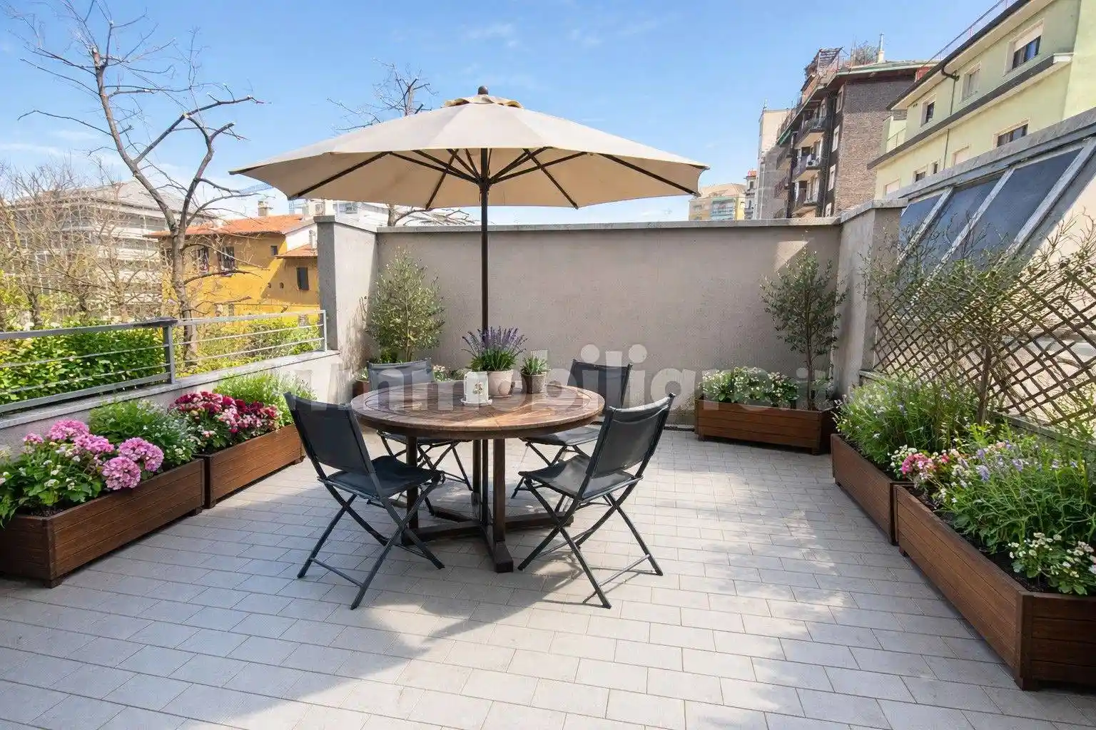 Appartamento in vendita a Milano