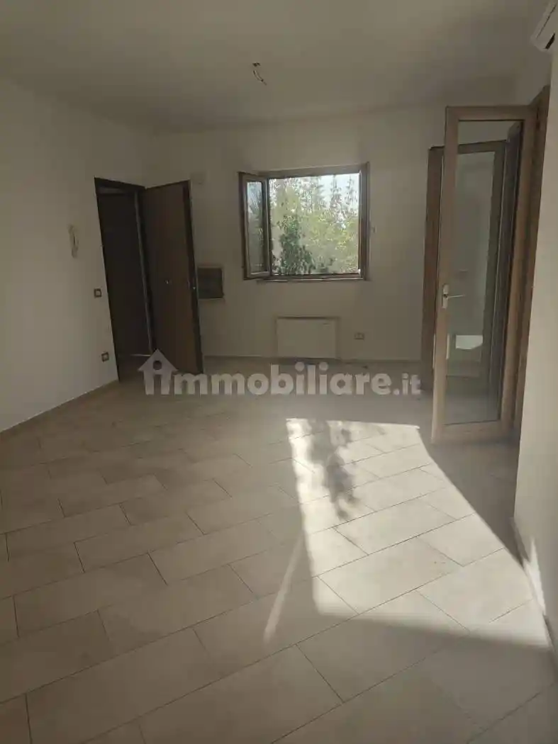 Villa in affitto a Latina