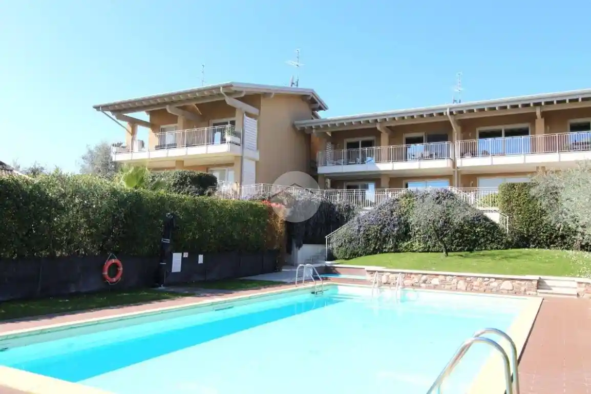 Appartamento in vendita a Padenghe sul Garda