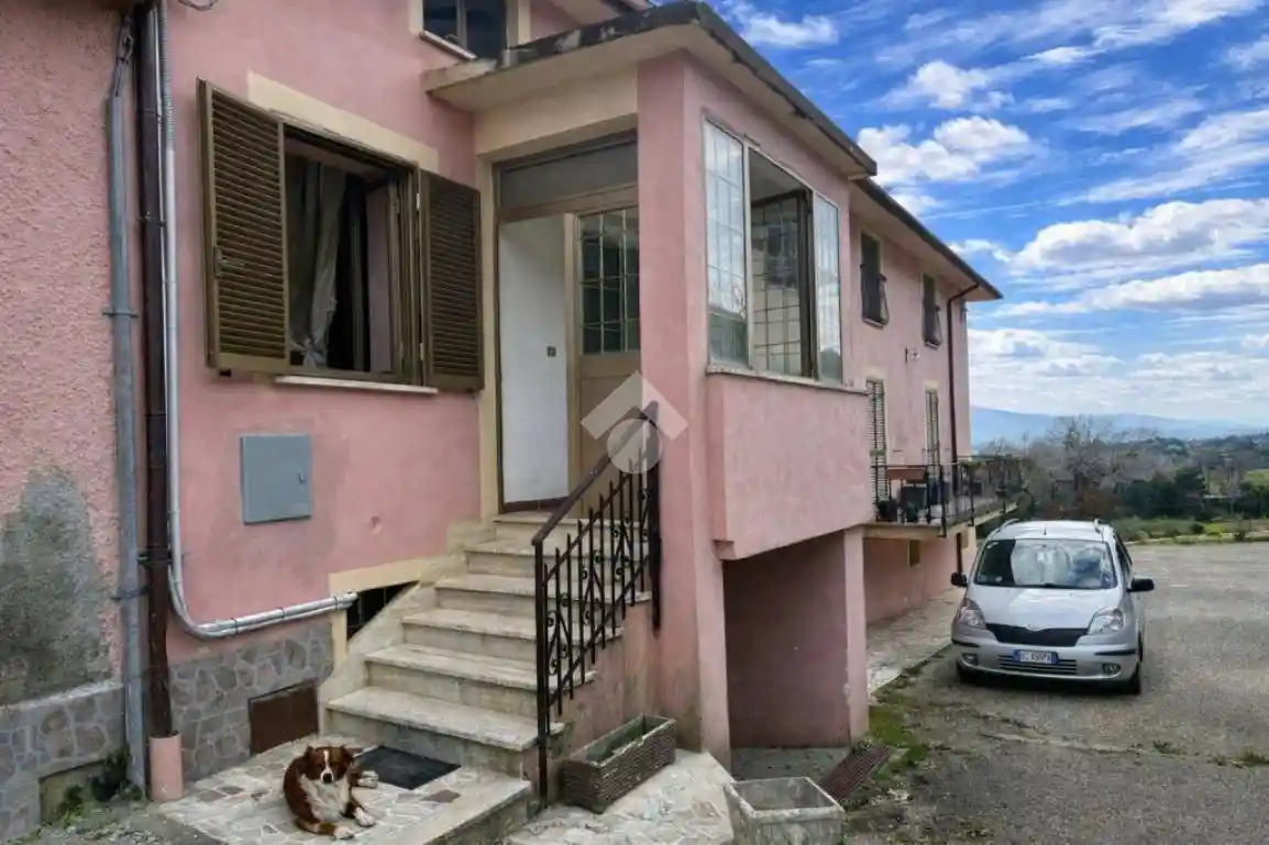 Appartamento in vendita a Configni