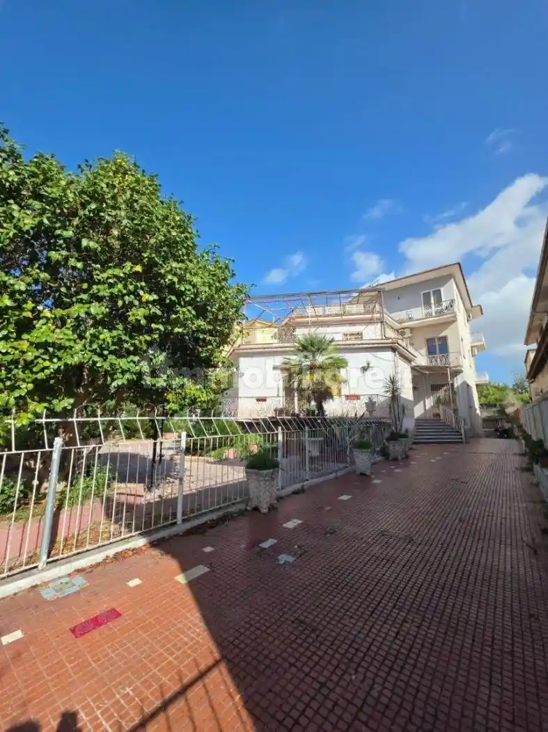 Appartamento in vendita a Caserta