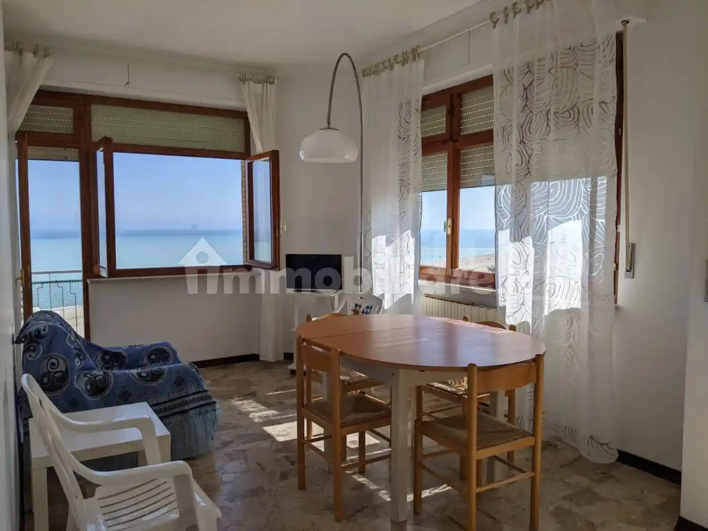 Palazzo - Edificio in affitto a Civitanova Marche