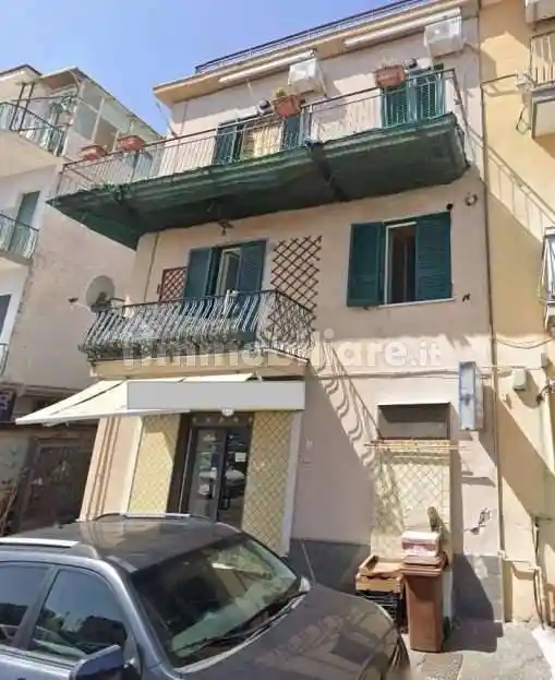 Appartamento in vendita a Pozzuoli