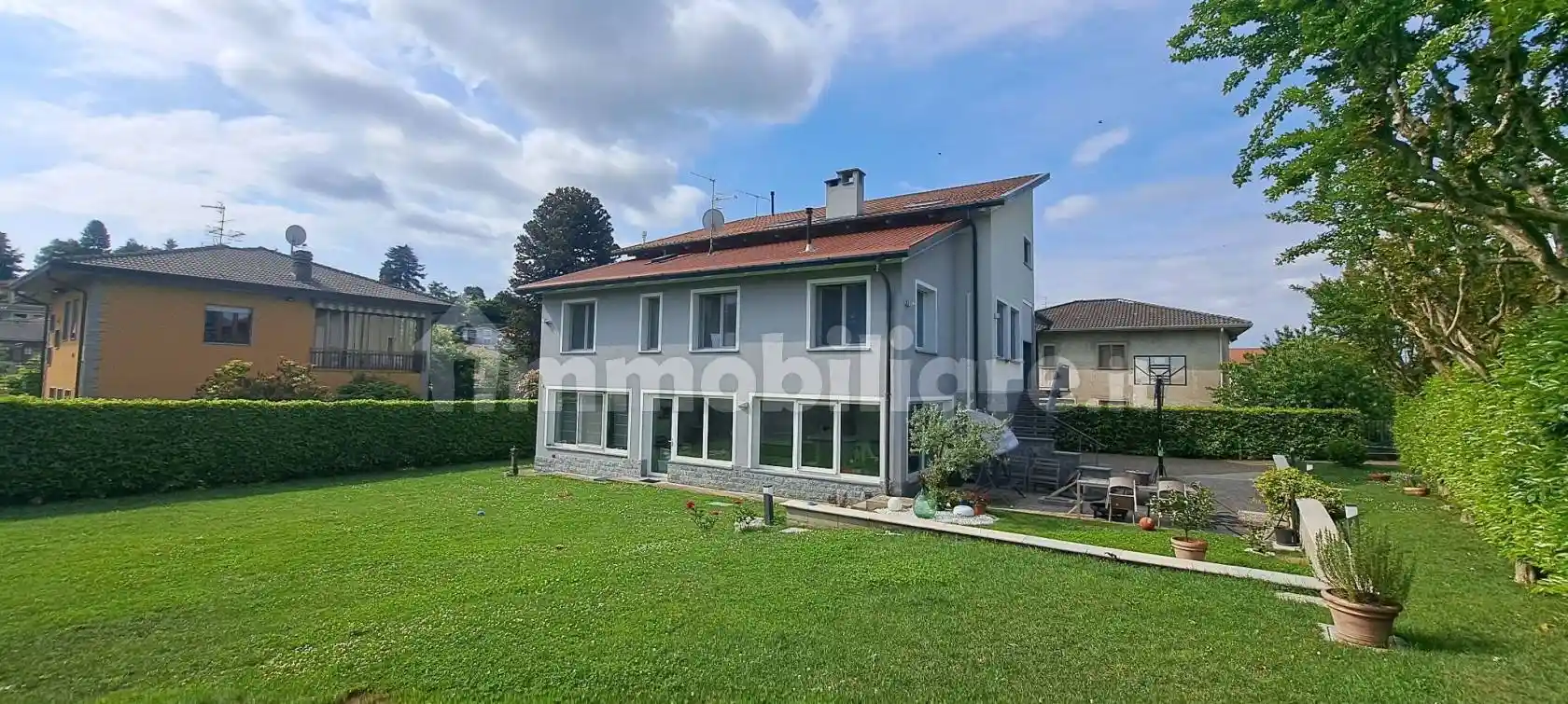 Appartamento in affitto a Cantello