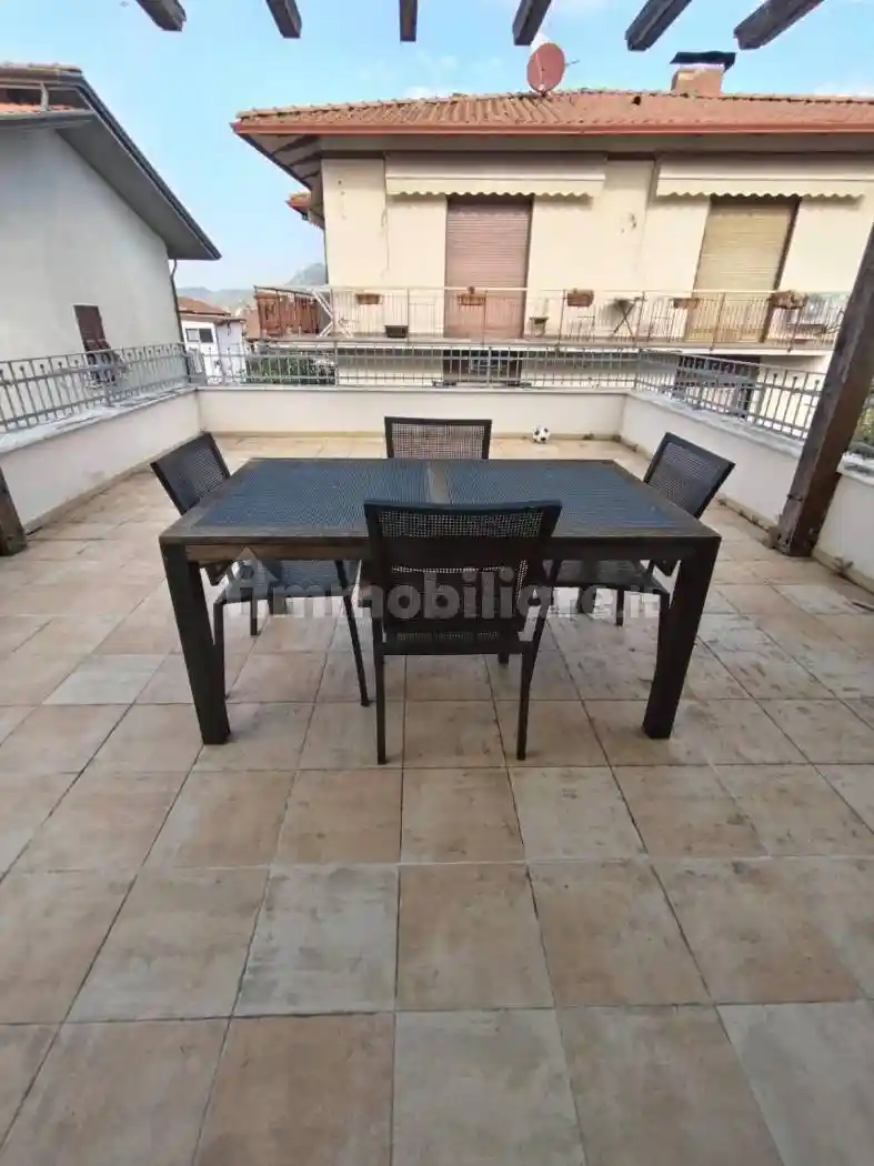 Appartamento in vendita a Massa