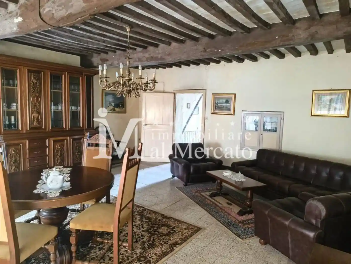 Casa indipendente in vendita a Lucca