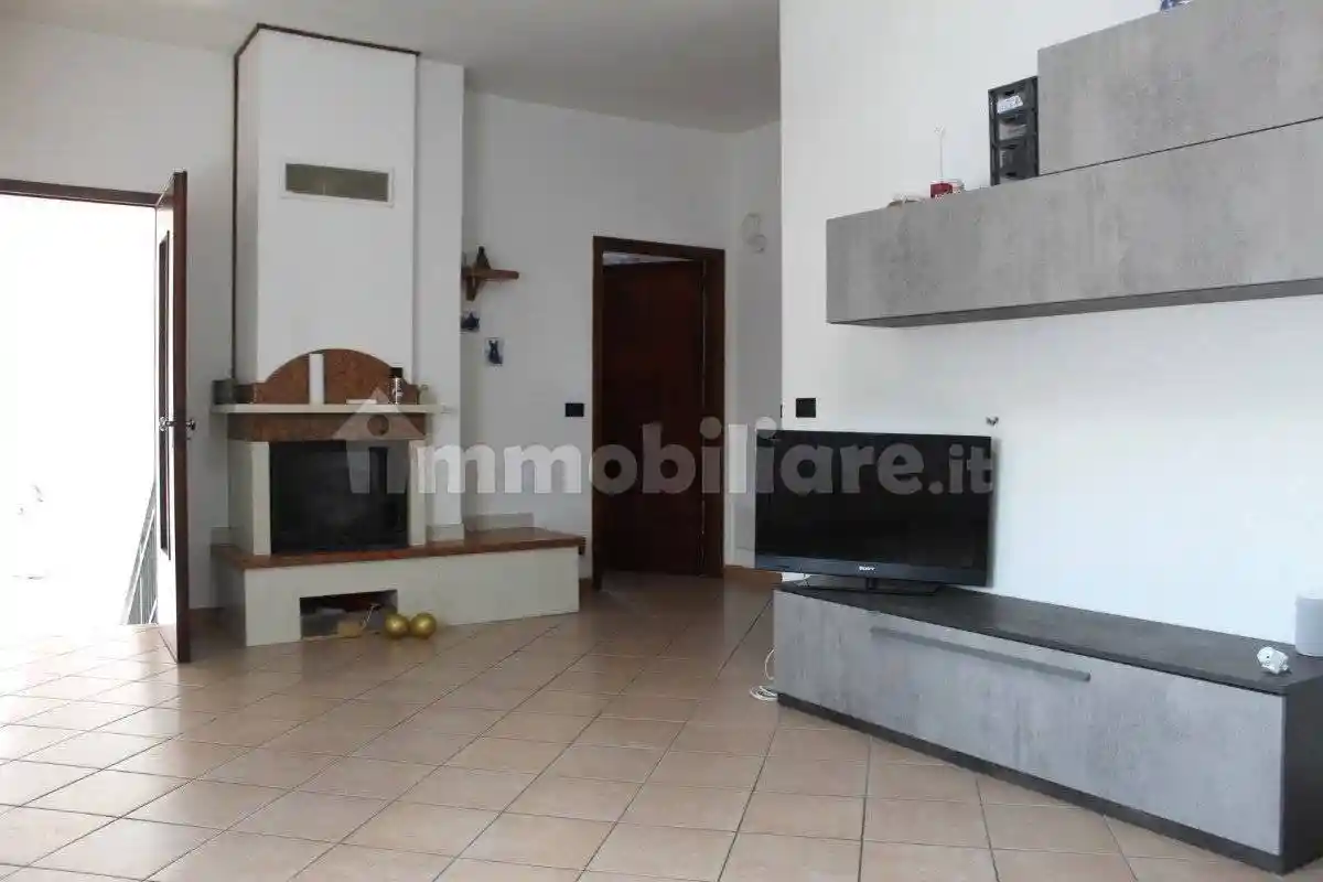 Villa in vendita a Stienta