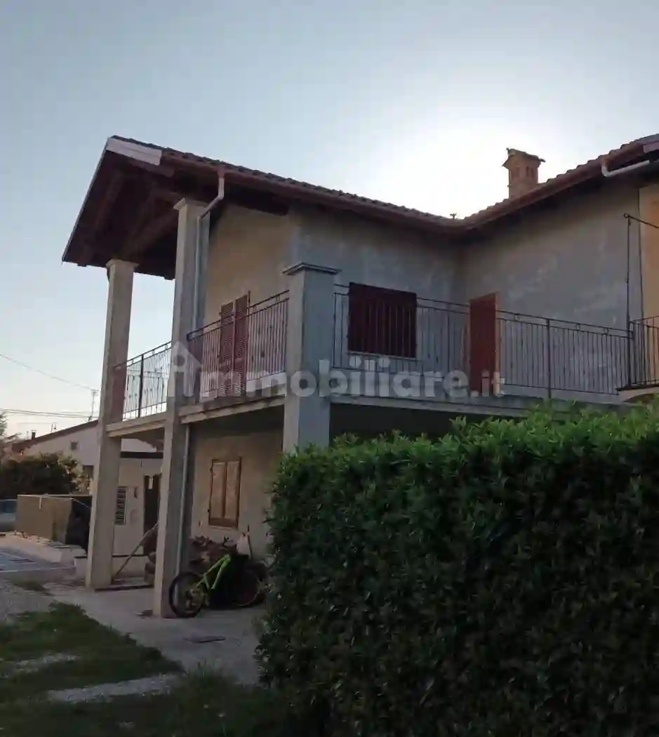 Villetta a schiera - foto 2