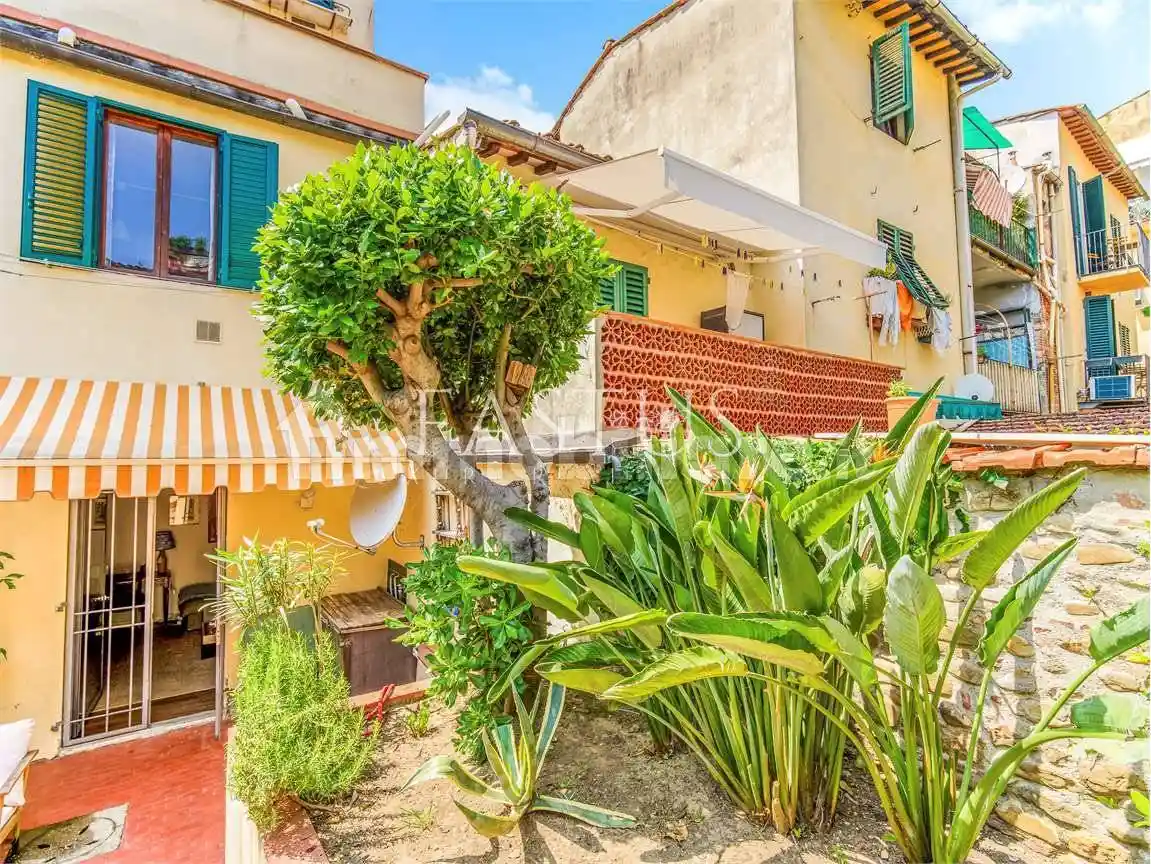 Appartamento in vendita a Firenze