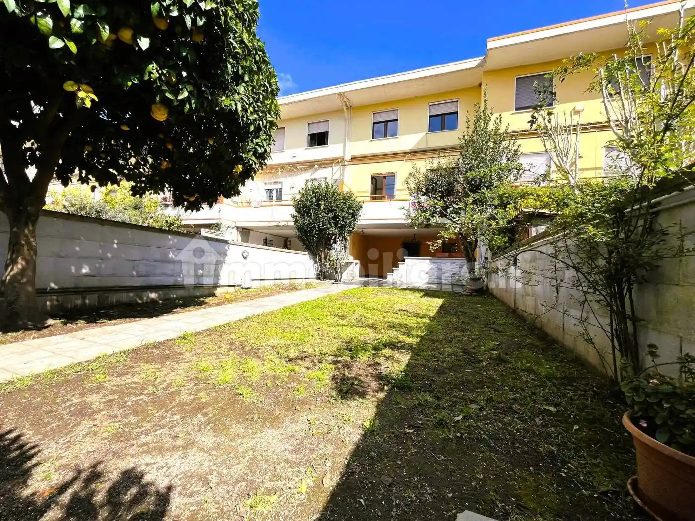 Villetta a schiera in vendita a Aprilia