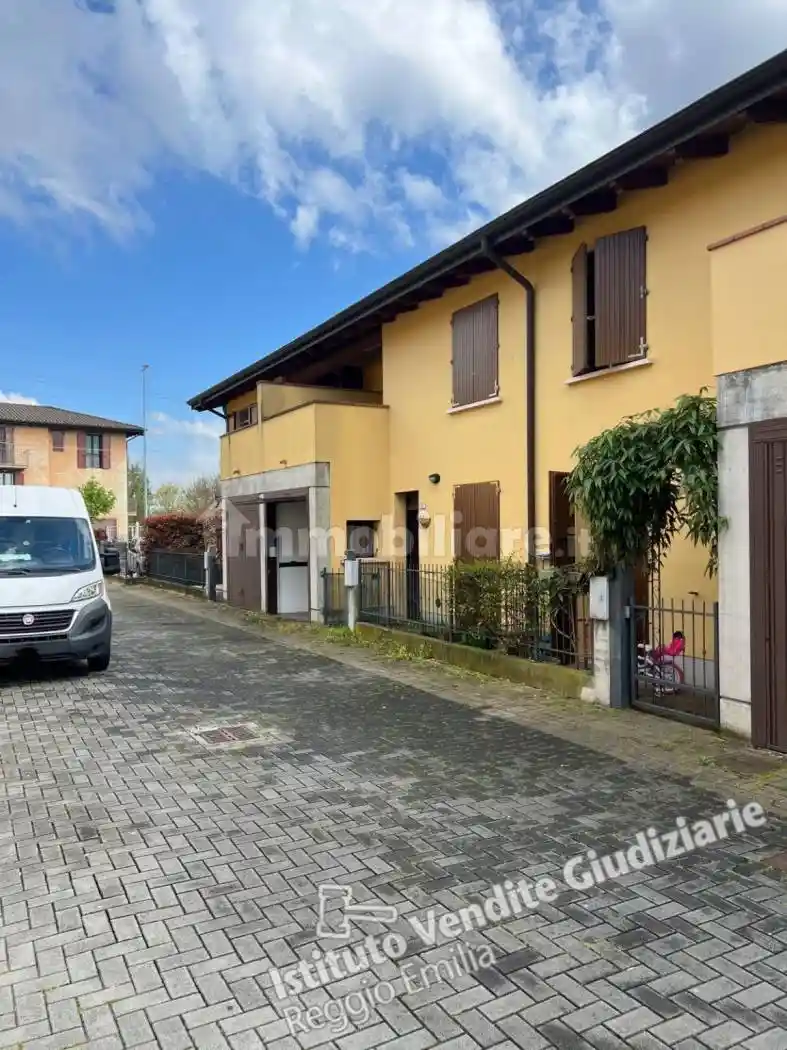 Villa in vendita a Reggio Emilia