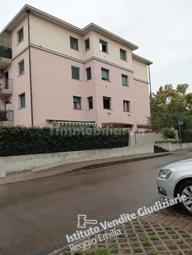 Appartamento in vendita a Reggio Emilia