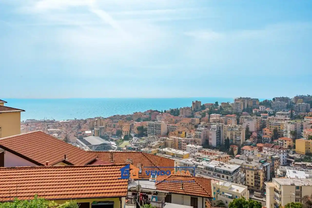 Villa in vendita a Sanremo