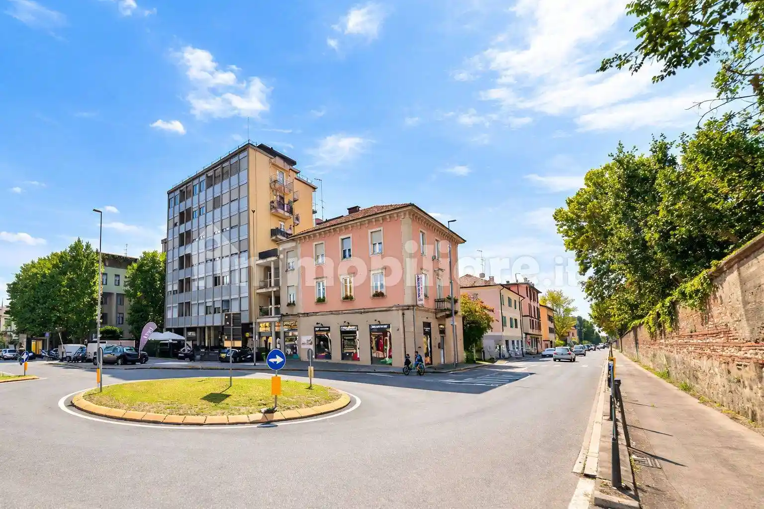 Appartamento in vendita a Villasanta