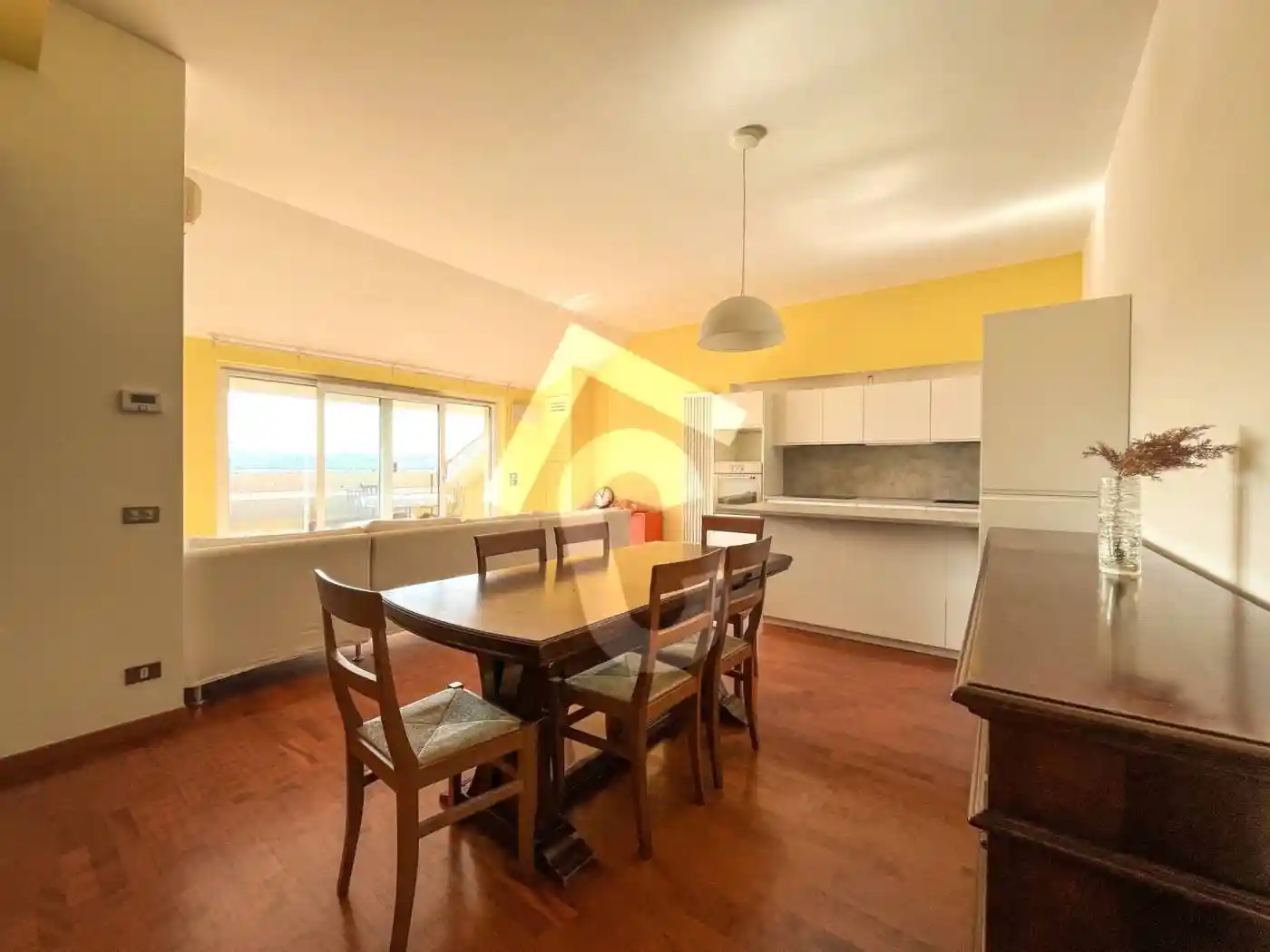 Appartamento in affitto a Jesi