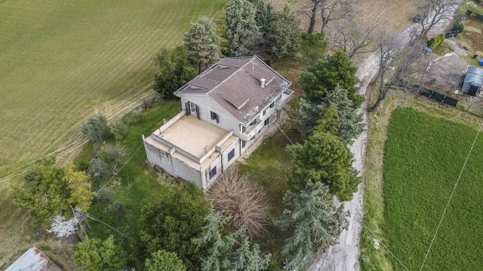 Villa in vendita a Montecassiano