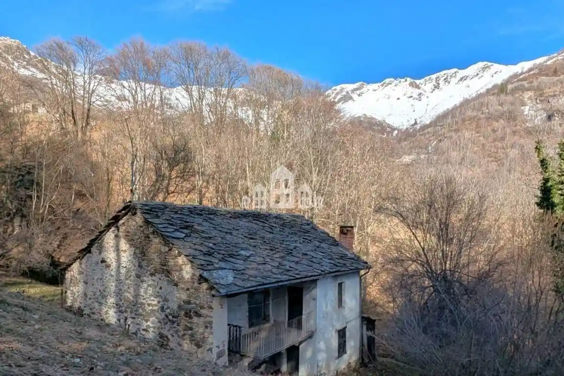 Rustico - Casale in vendita a Traversella