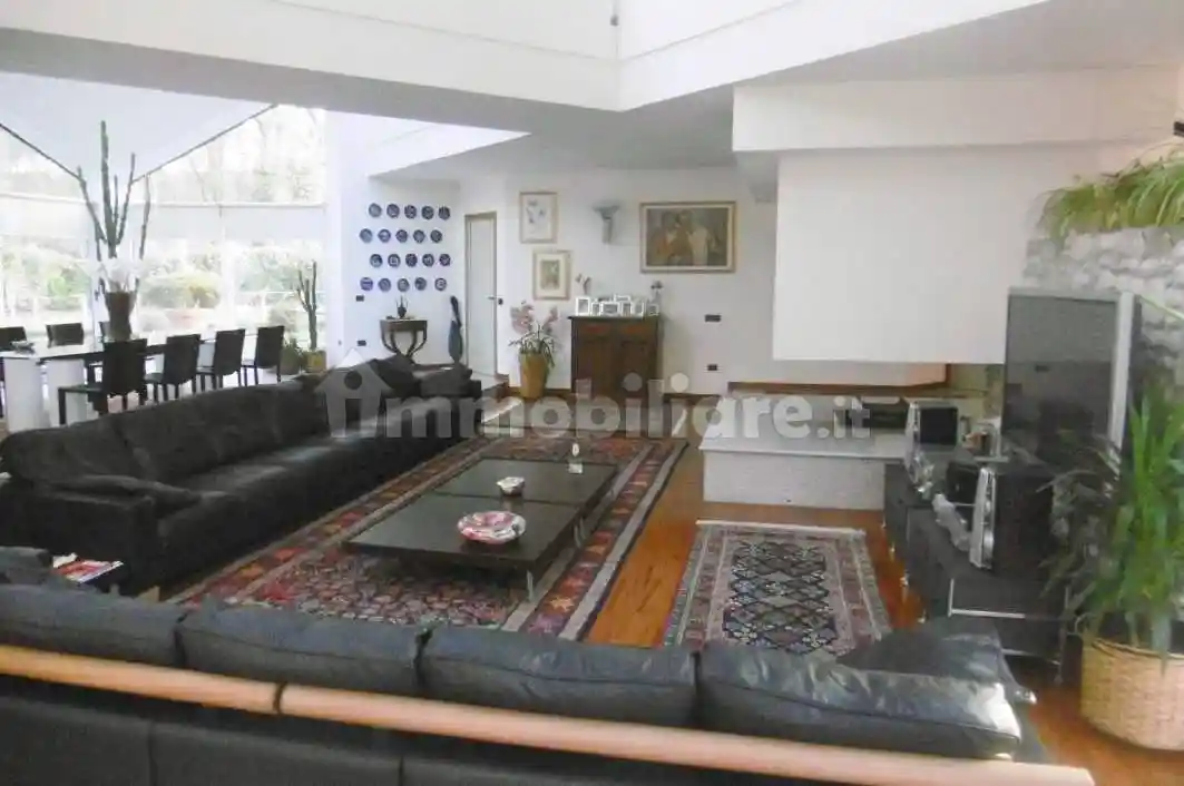 Villa in vendita a Nosate