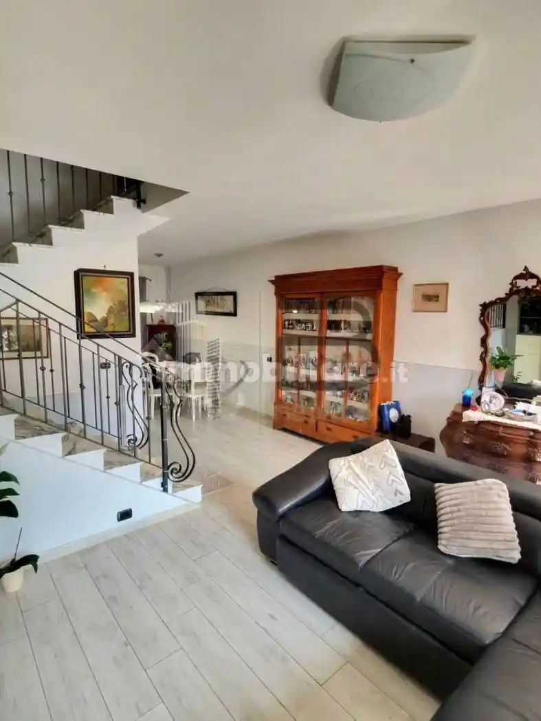 Villetta a schiera in vendita a Carrara