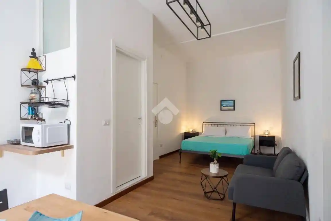 Appartamento in affitto a Napoli