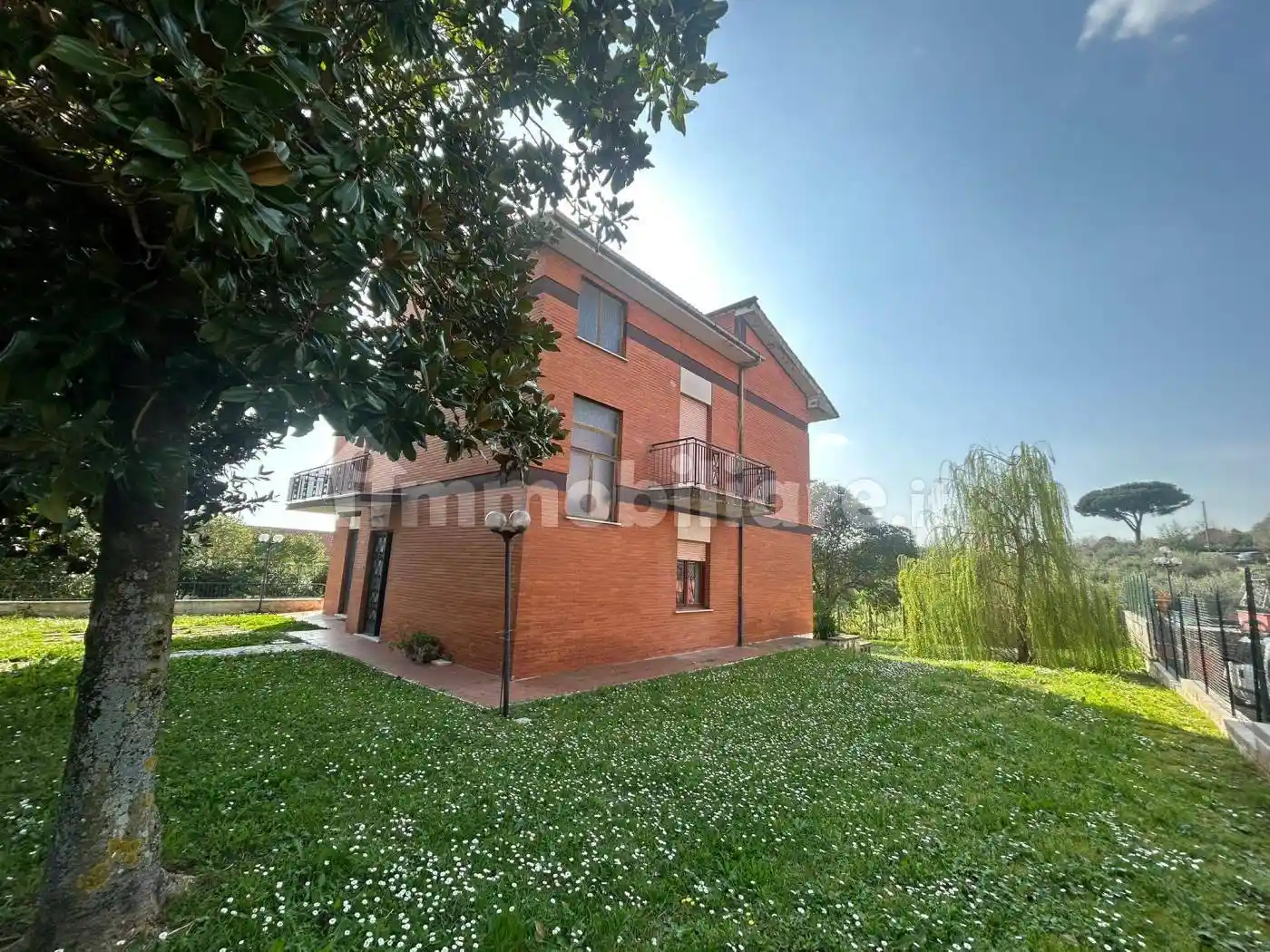 Villa in vendita a Genzano di Roma