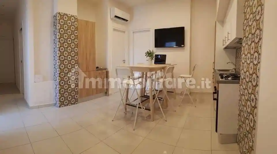 Appartamento in vendita a Napoli