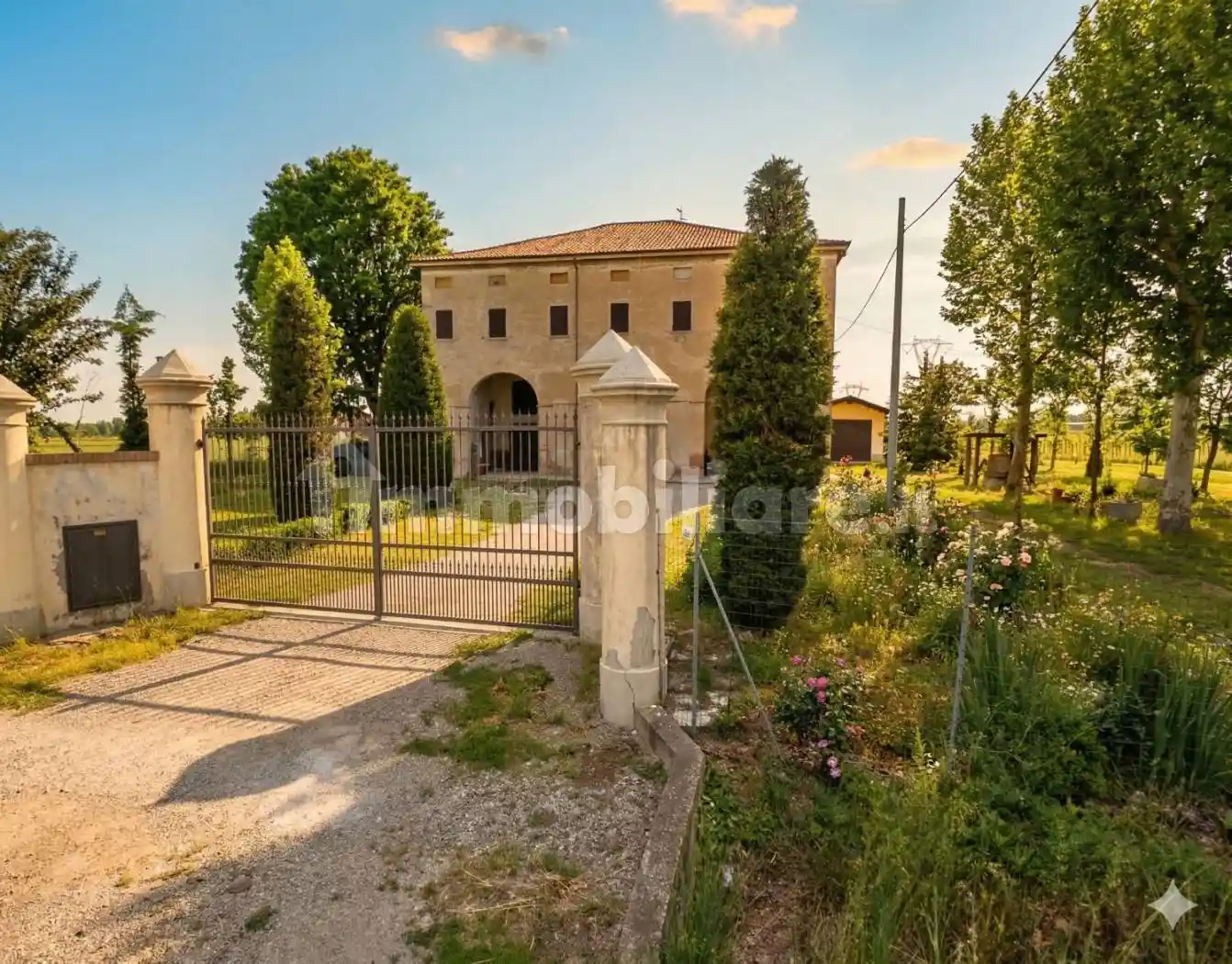 Villa in vendita a Modena