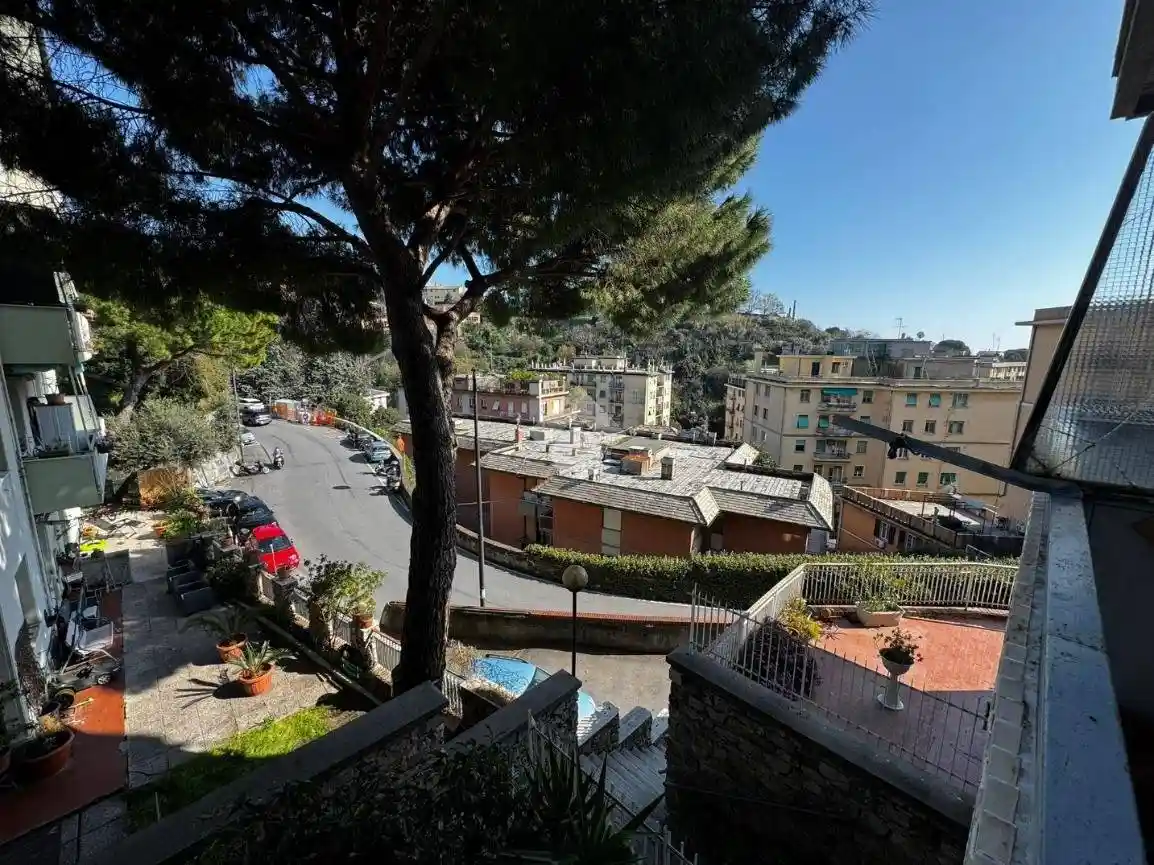 Appartamento in vendita a Genova