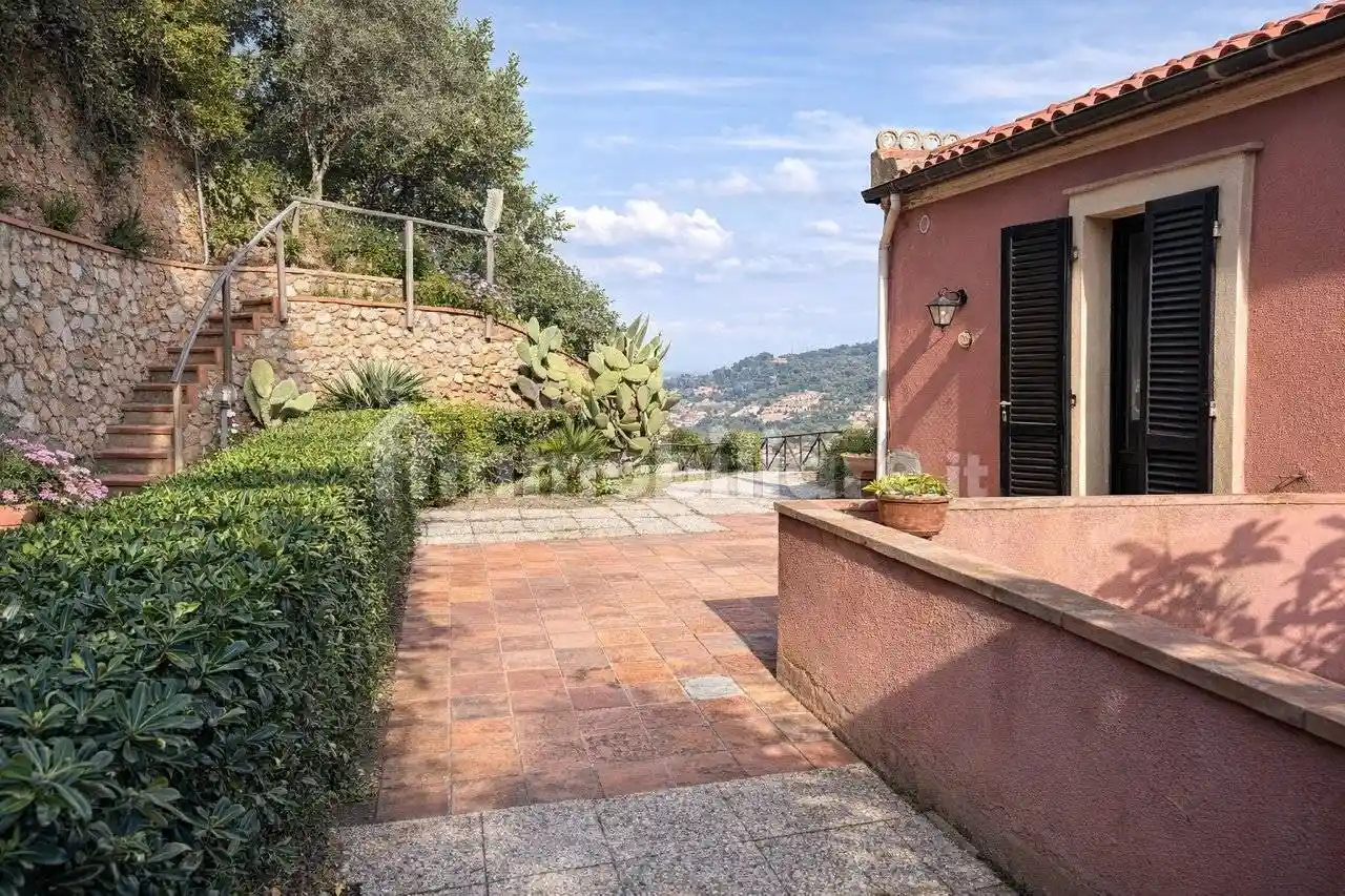 Appartamento in vendita a Monte Argentario