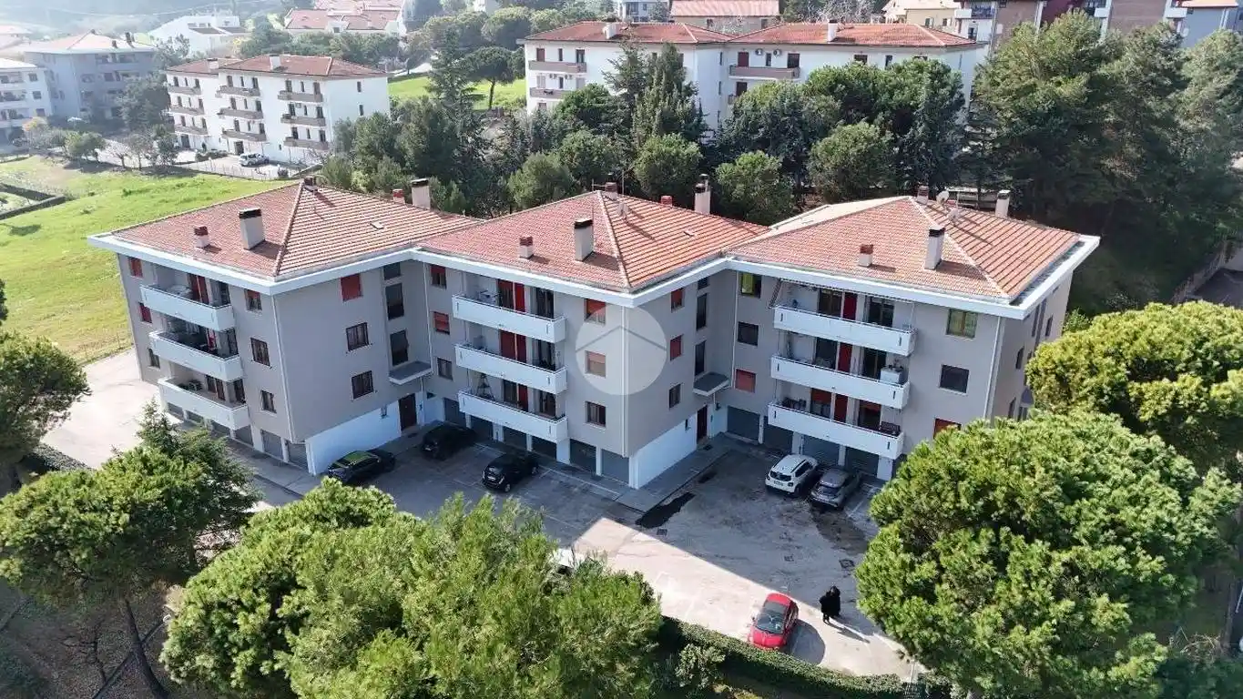 Appartamento in vendita a Pineto