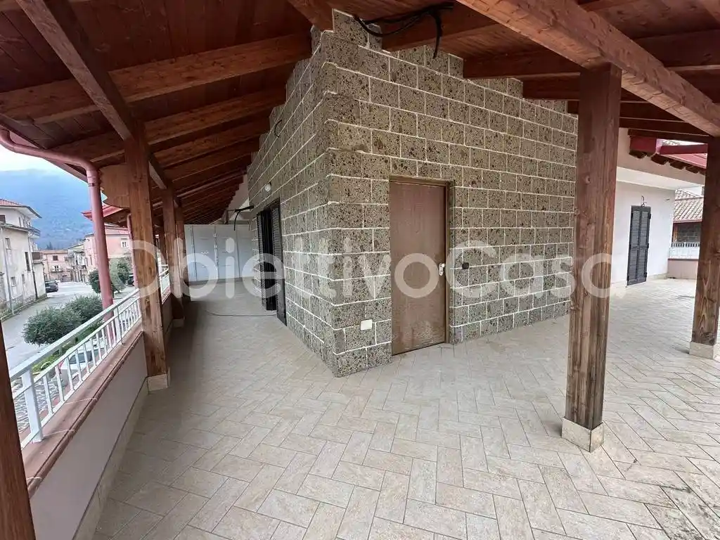 Villa in vendita a Formicola