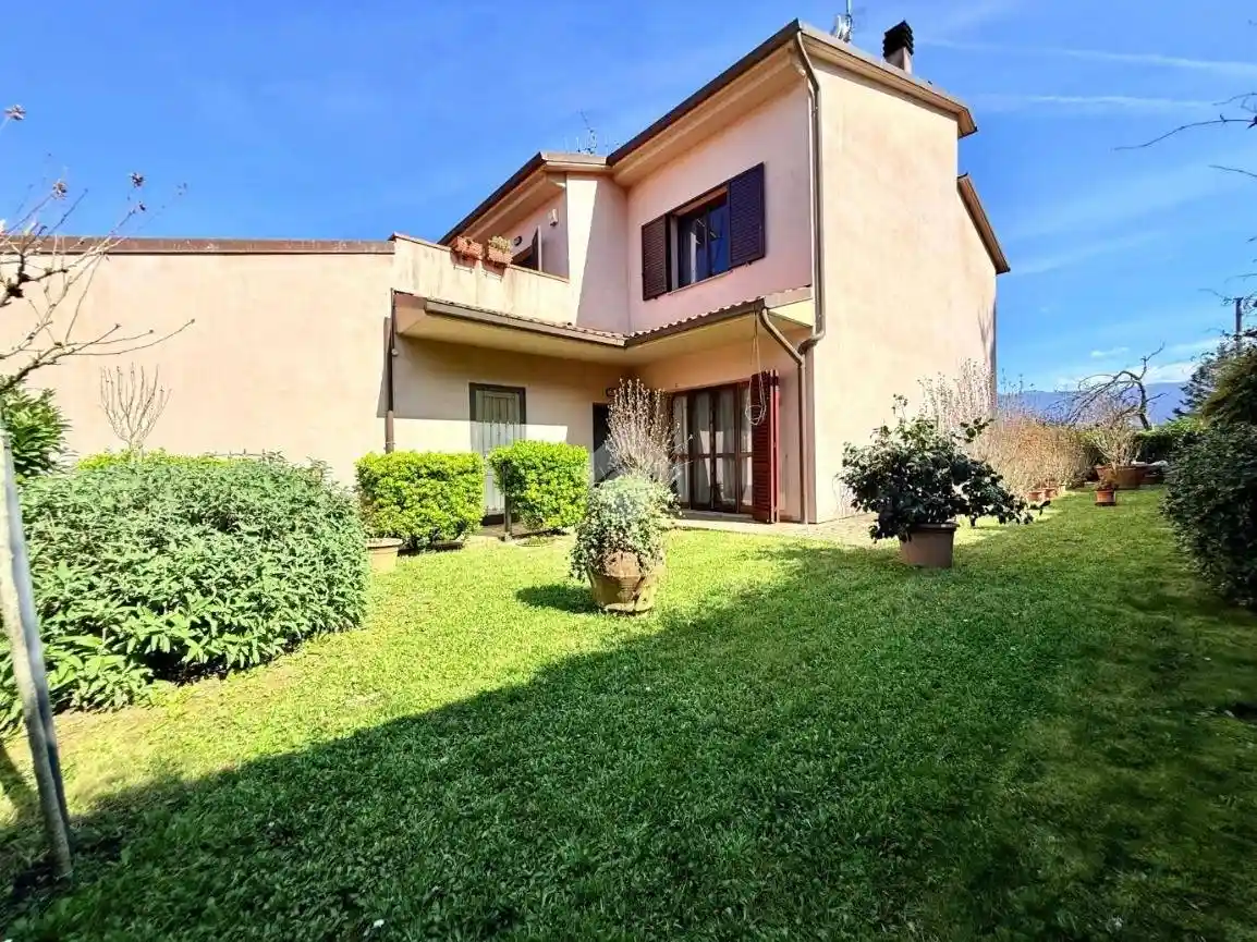 Villetta a schiera in vendita a Figline e Incisa Valdarno