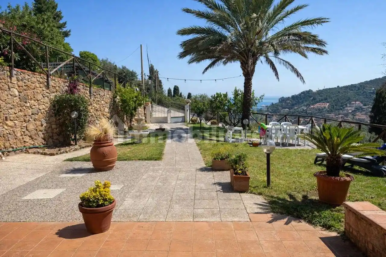 Appartamento in vendita a Monte Argentario