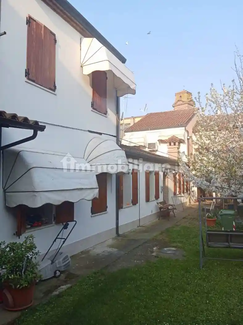 Villa in vendita a Comacchio