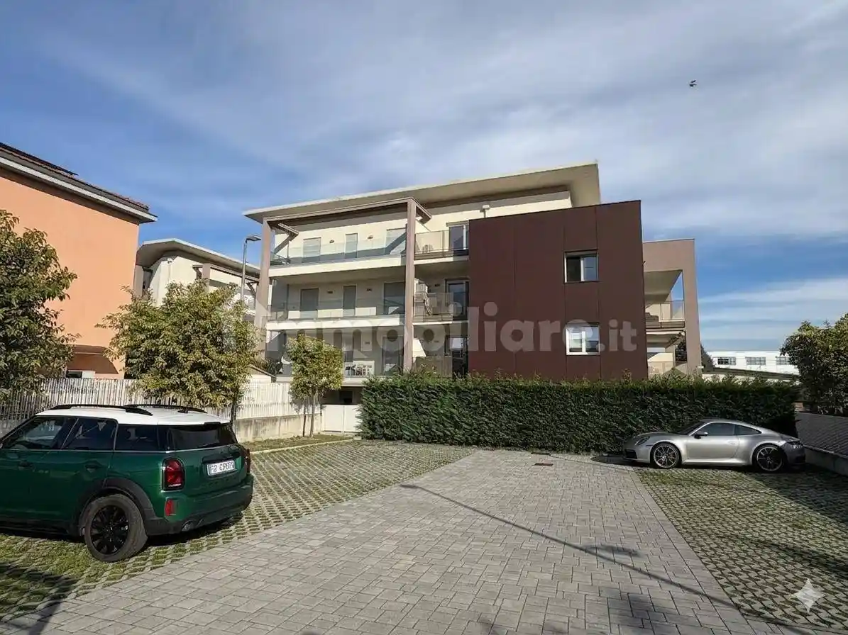 Appartamento in vendita a Bergamo