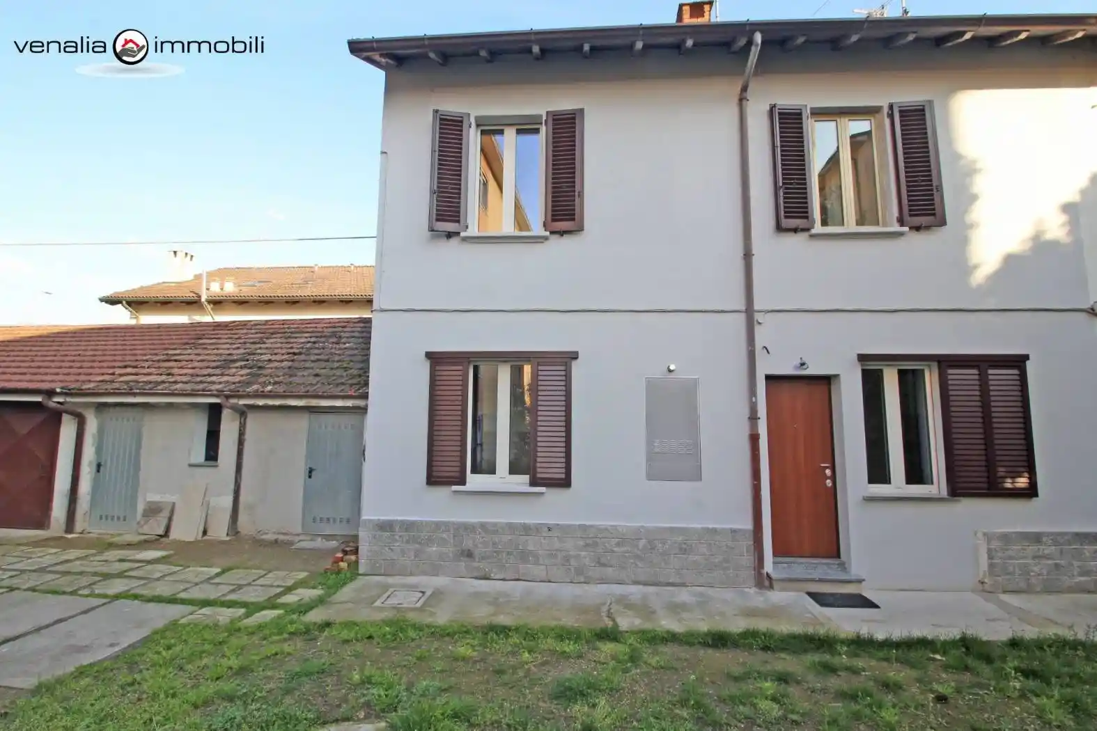 Casa indipendente in vendita a Pavia