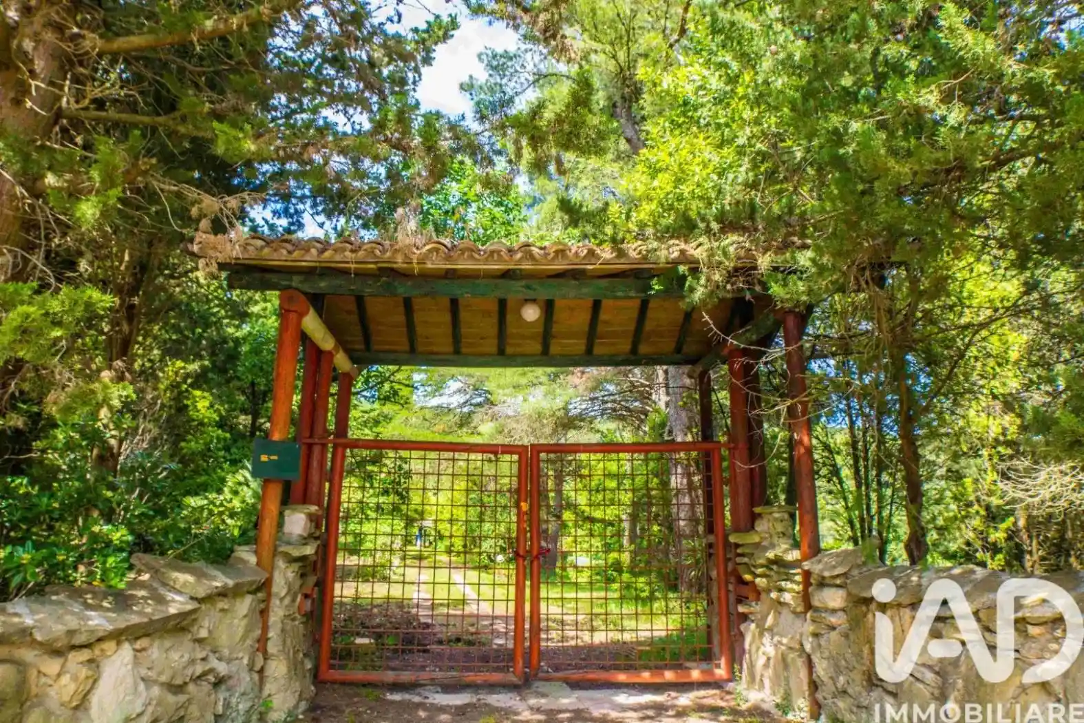 Rustico - Casale in vendita a Ancona