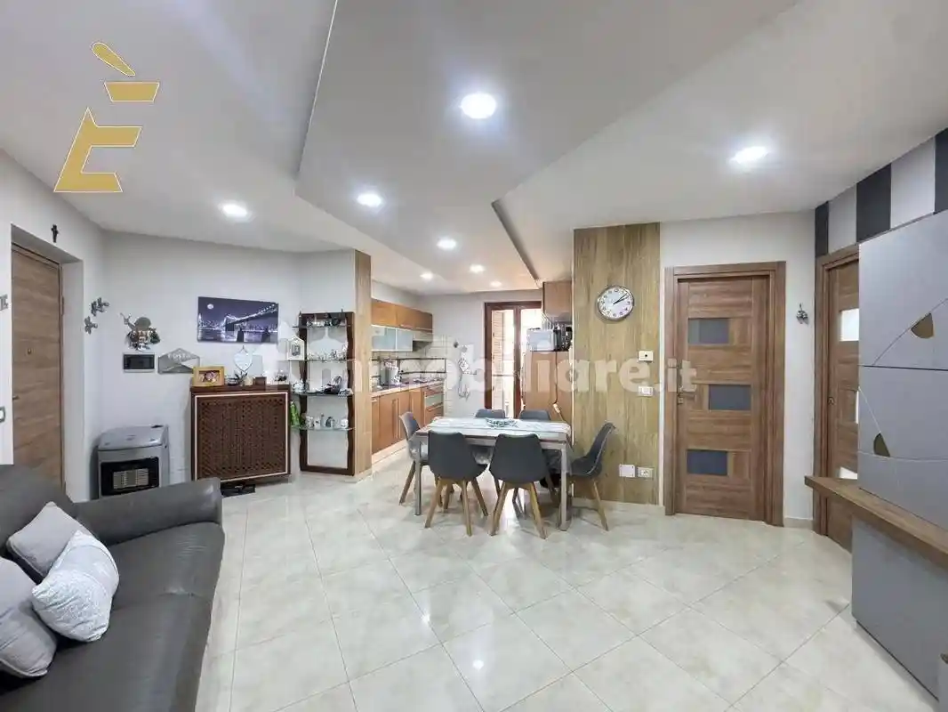 Appartamento in vendita a Acerra