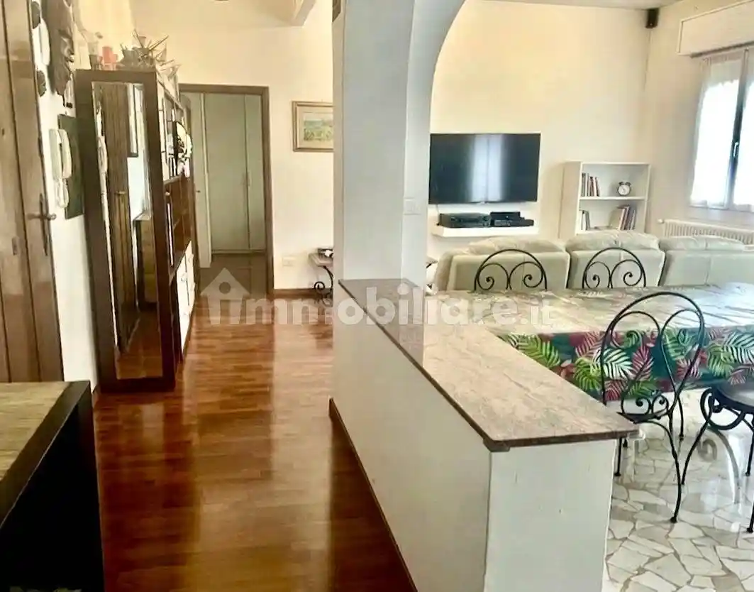 Appartamento in vendita a Bologna