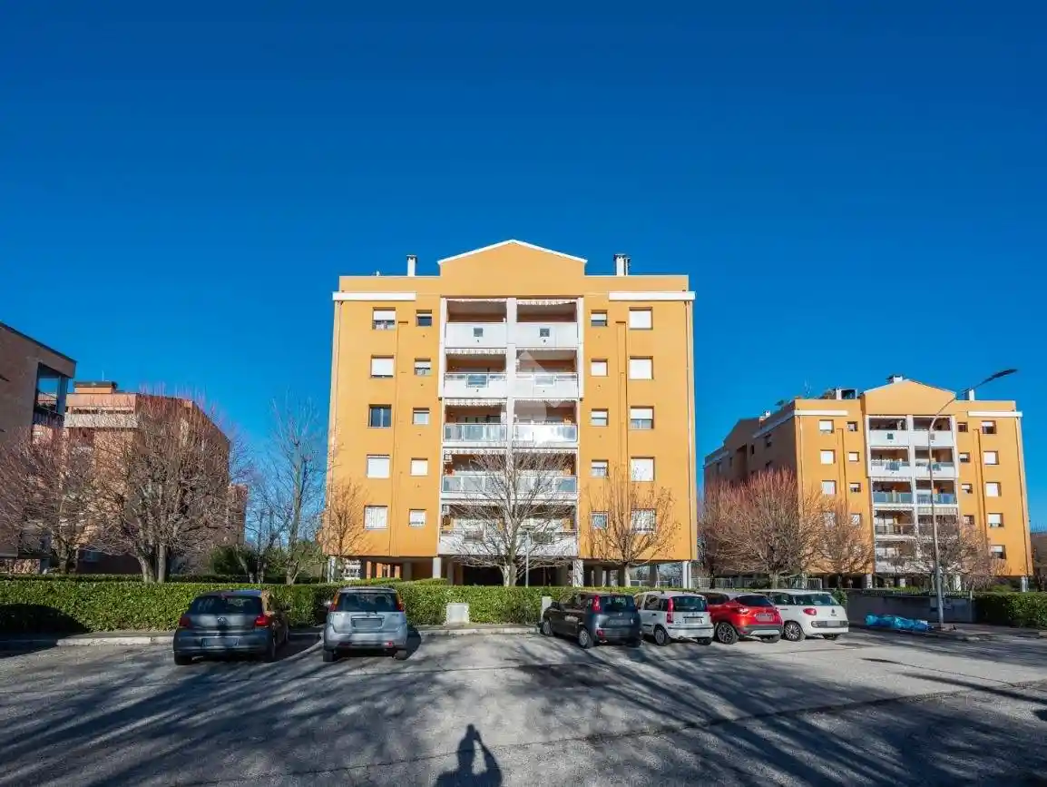 Appartamento in vendita a Zola Predosa