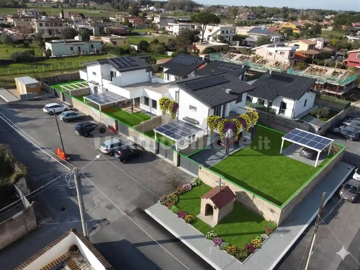 Villa in vendita a Anzio