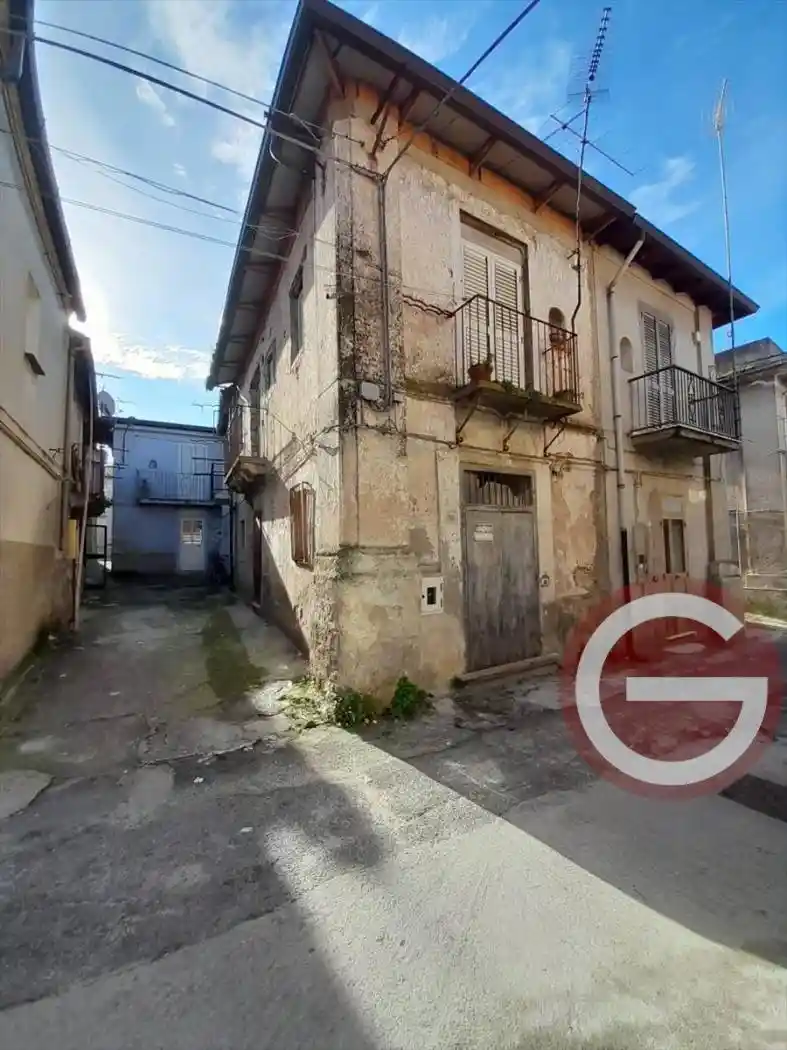 Casa indipendente in vendita a Polistena