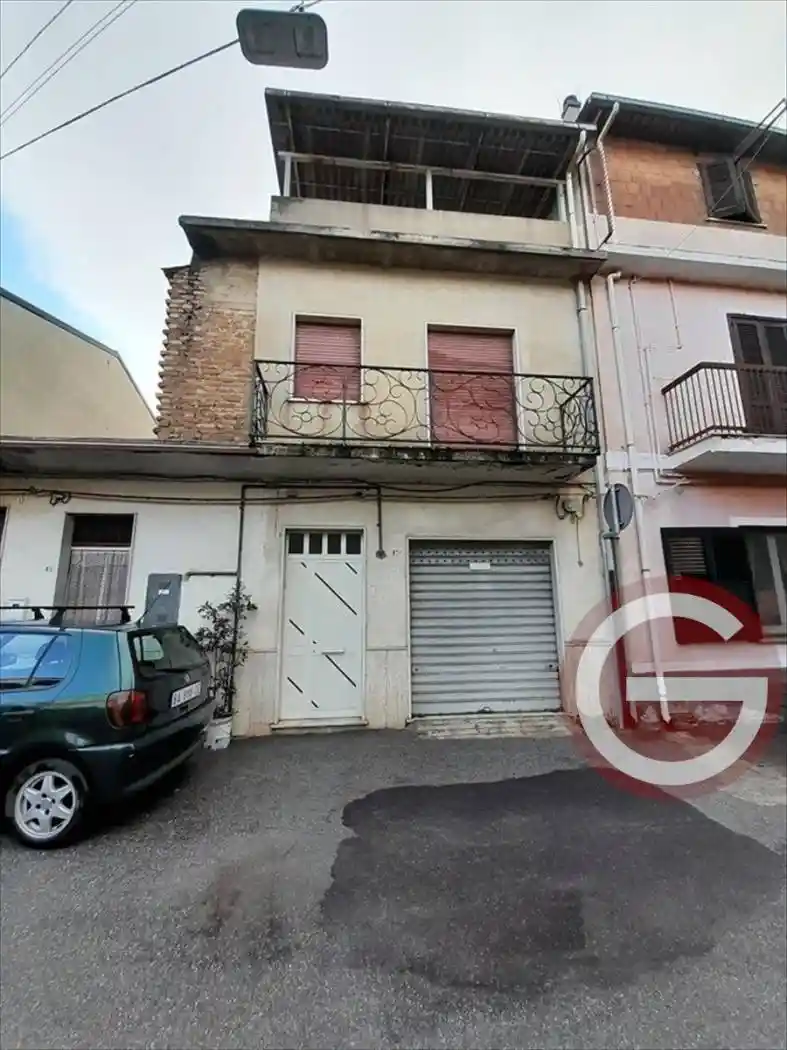 Casa indipendente in vendita a Polistena