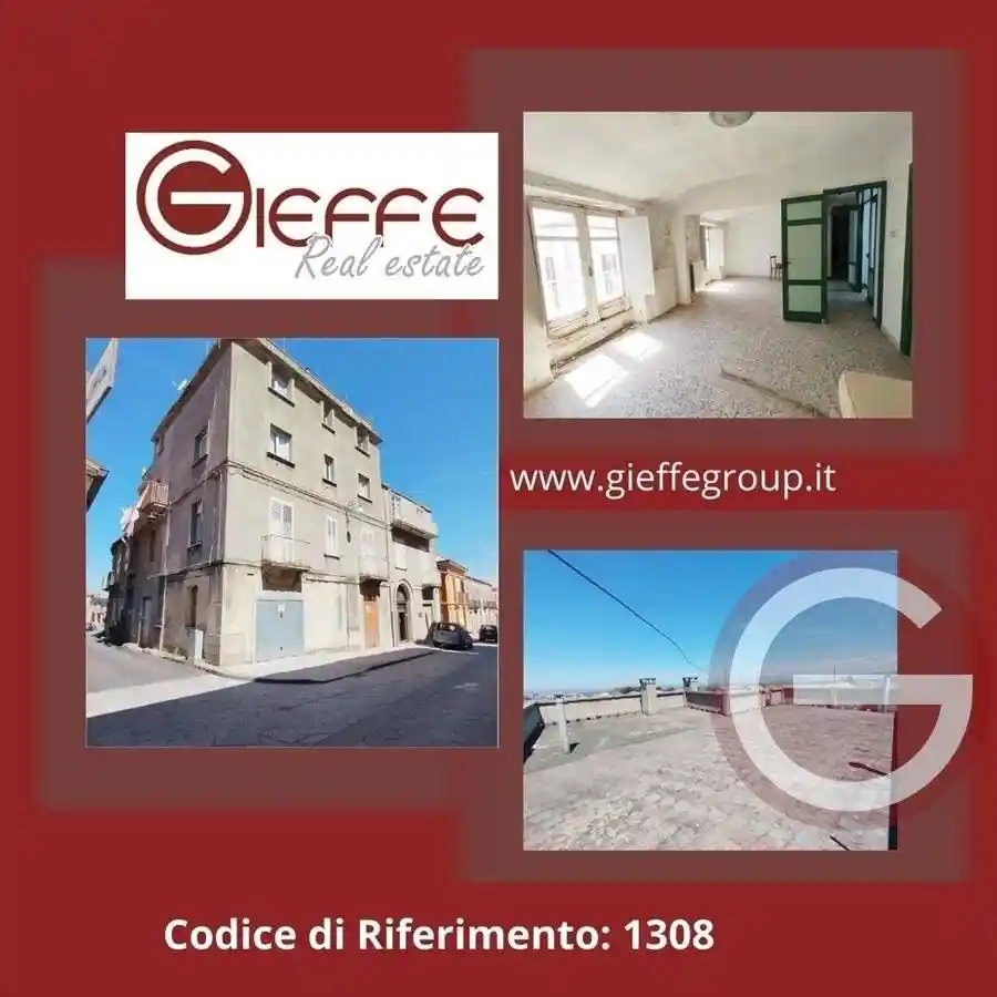 Palazzo - Edificio in vendita a Cittanova