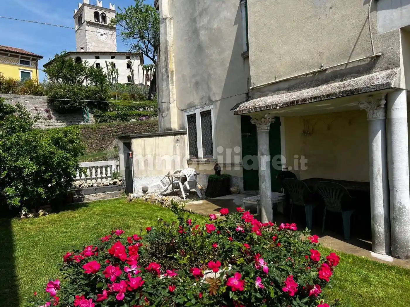 Rustico - Casale in vendita a Castelnuovo del Garda